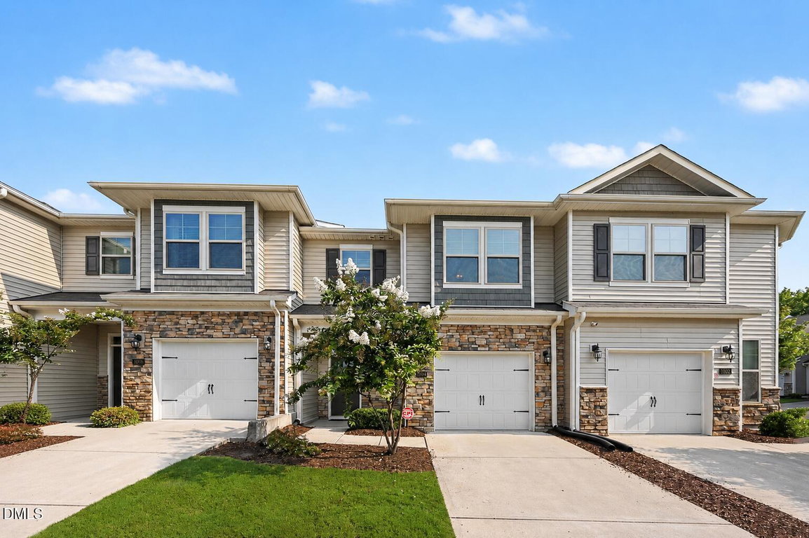 1004 Azimuth Drive — photo 2