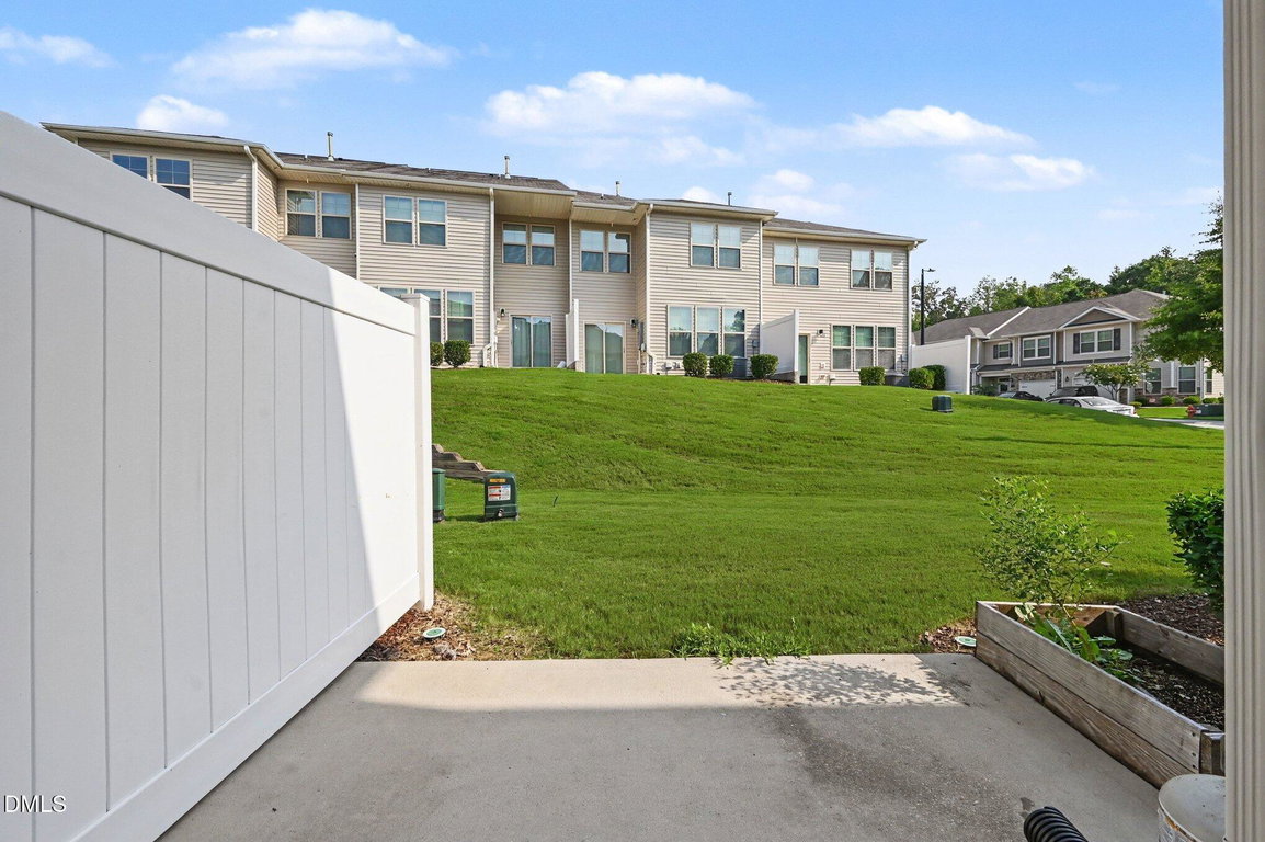 1004 Azimuth Drive — photo 29