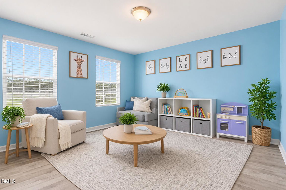 Secondary Bedroom/Playroom