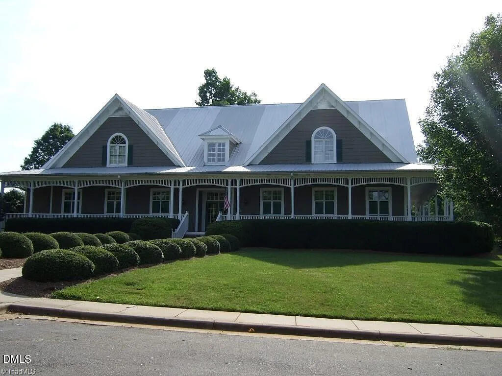 310 Muirfield Court — photo 28