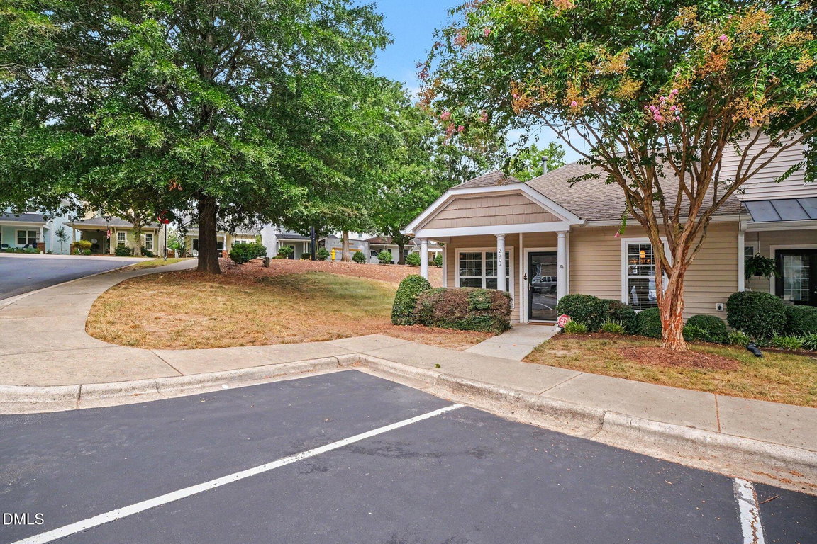 2707 Willow Pines Place — photo 3