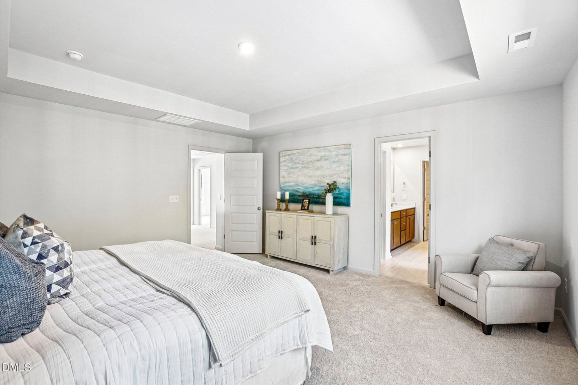 29-web-or-mls-Ember St-S0310-029