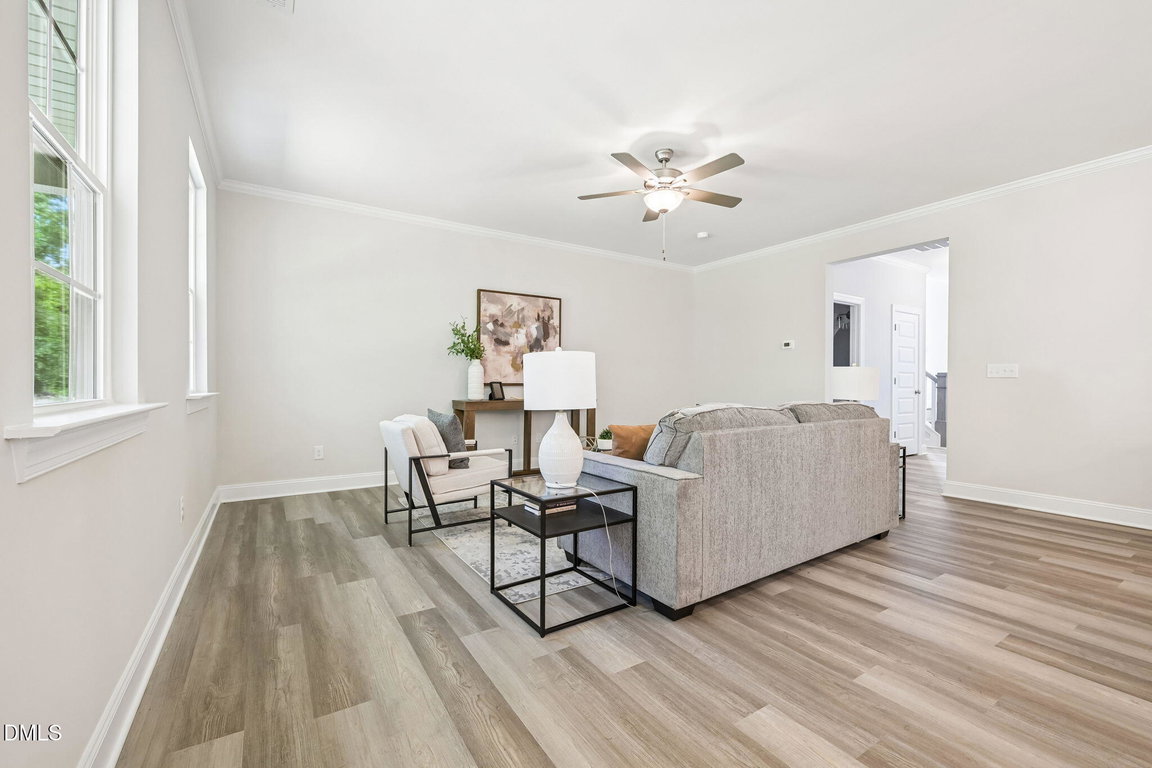 9-web-or-mls-Starlet Ridge Way-S3005-009