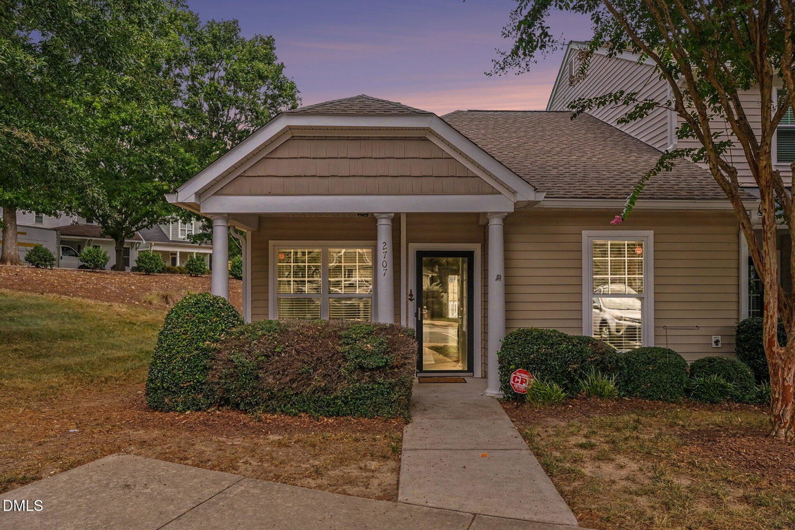 2707 Willow Pines Place — photo 1