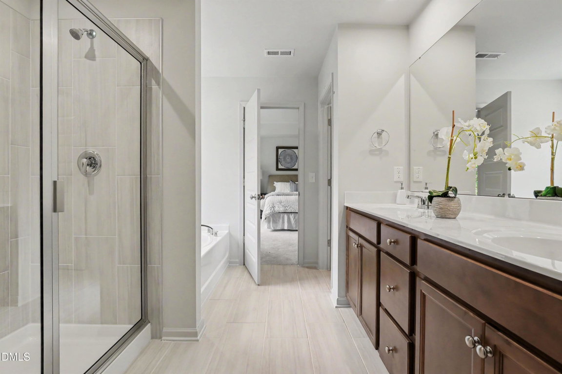 185 Ember Street — photo 15