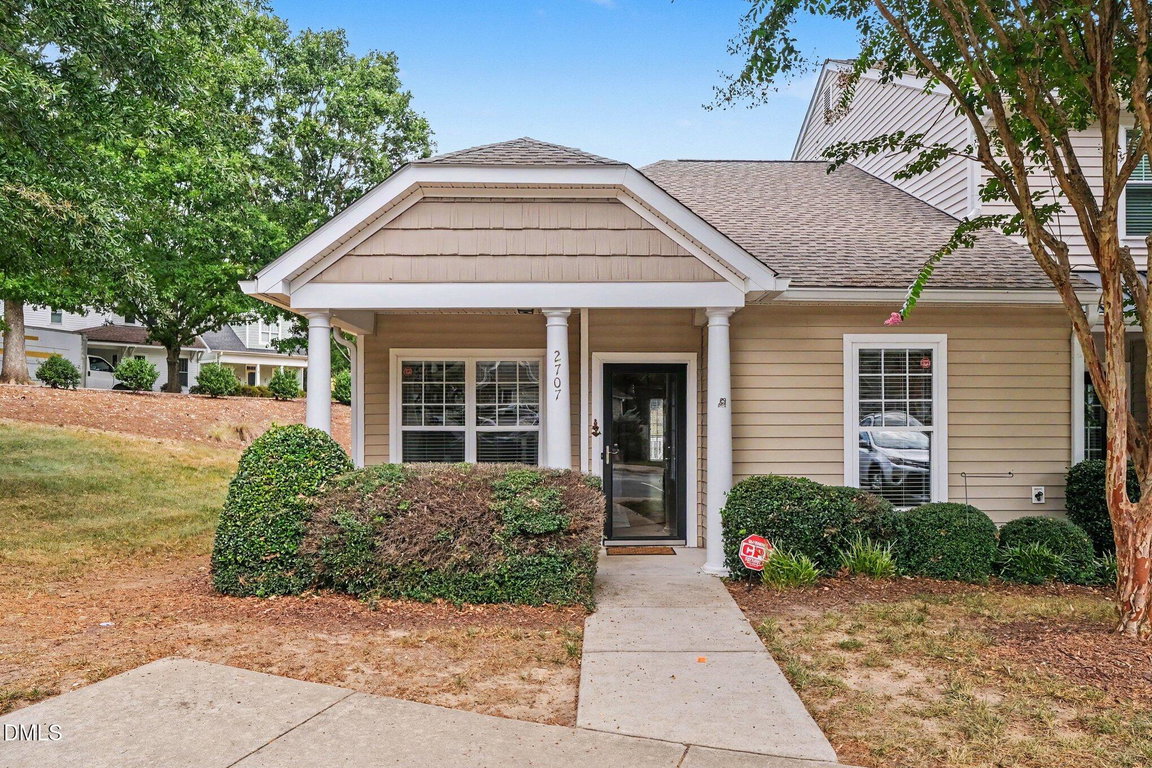 2707 Willow Pines Place — photo 2