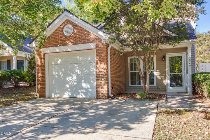 Single Family Residence in Raleigh, NC