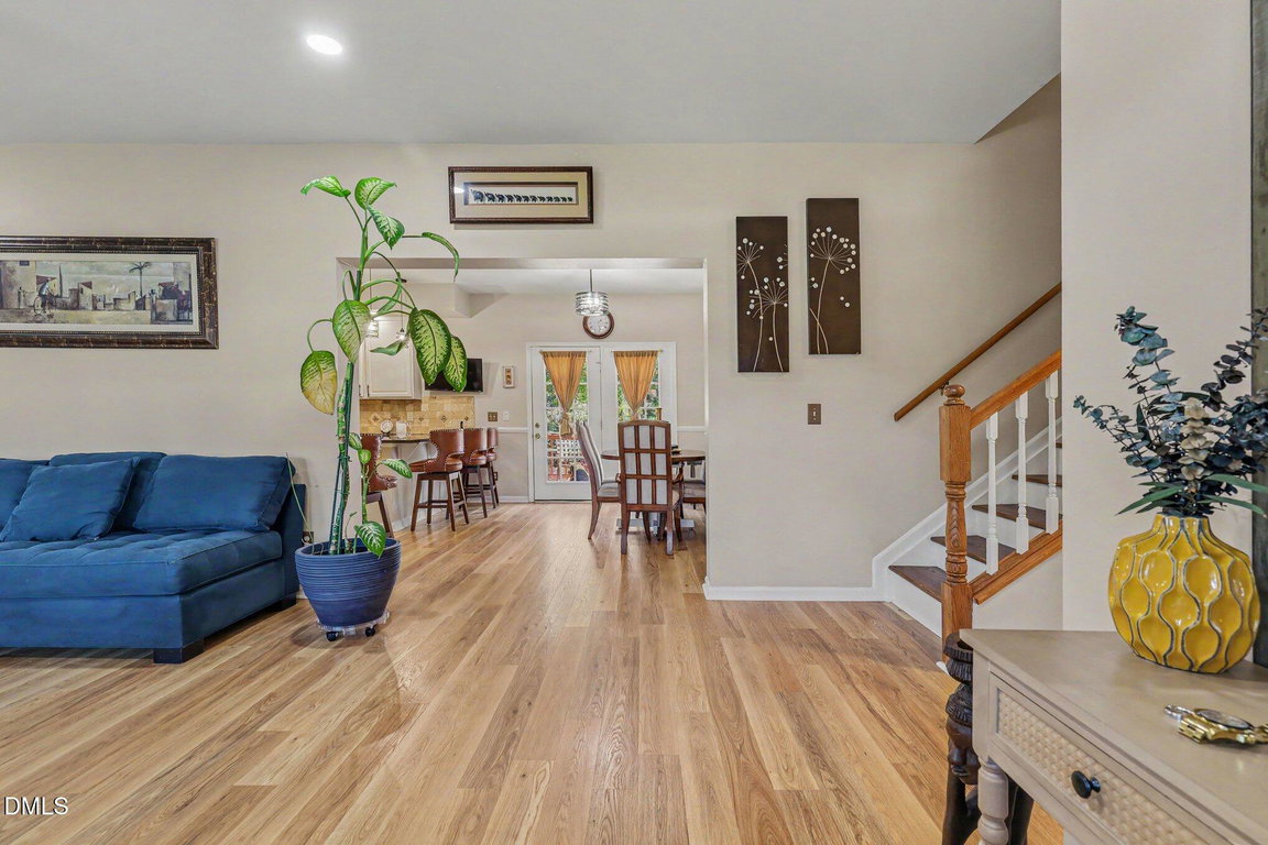 40 Meadow Lane — photo 3