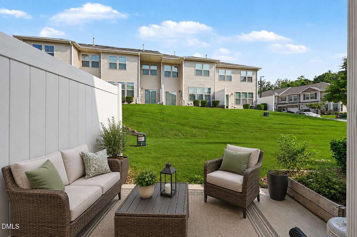 1004 Azimuth Drive — photo 28