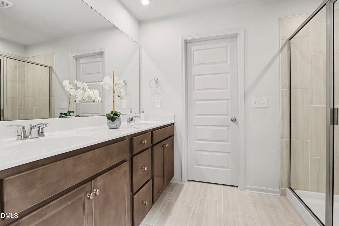 185 Ember Street — photo 16