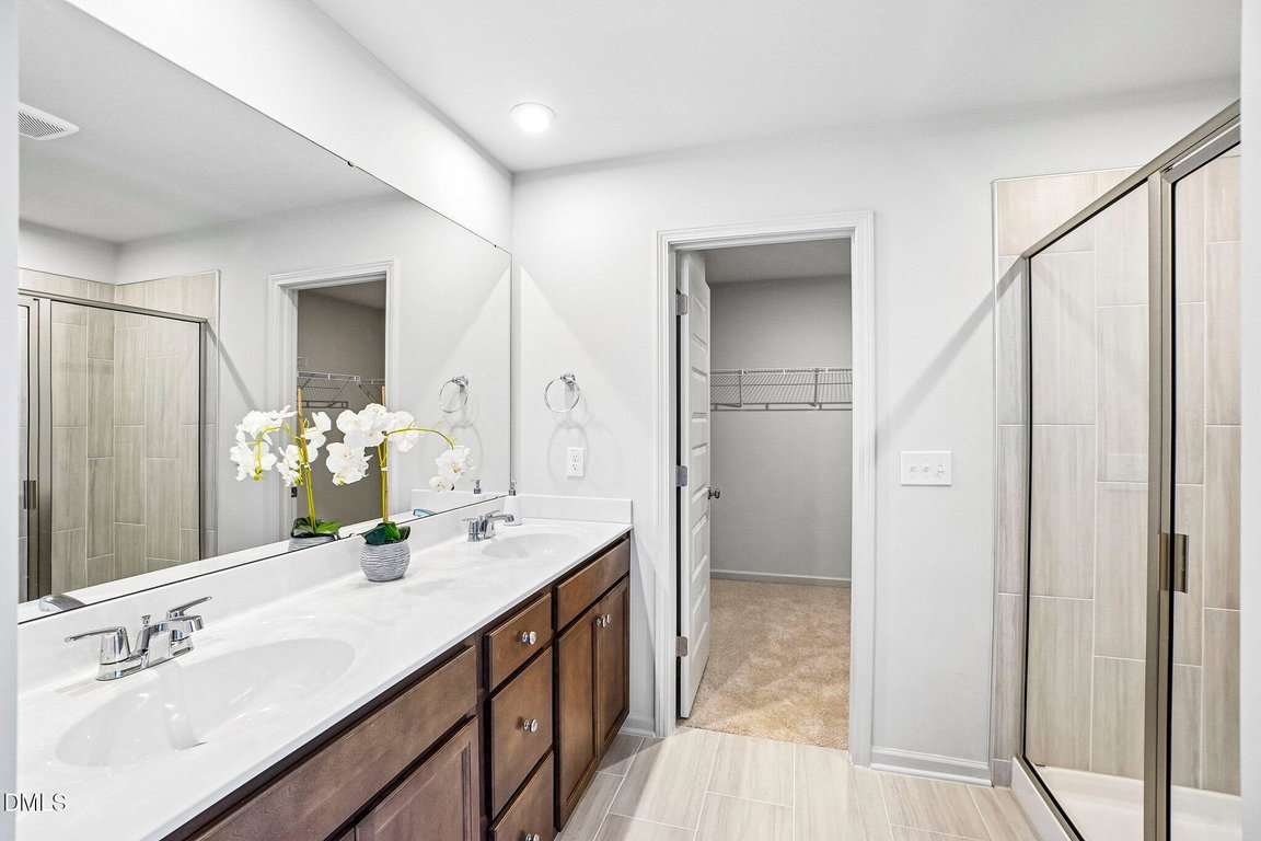 30-web-or-mls-Ember St-S0310-030