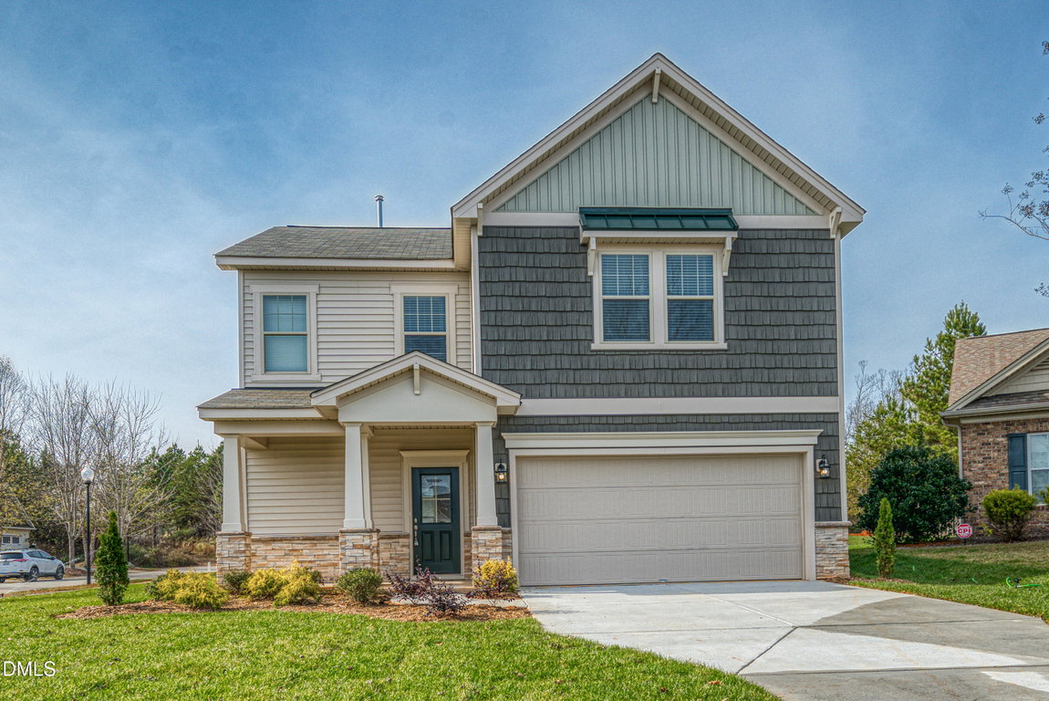 923 Rock Pillar Road — photo 1