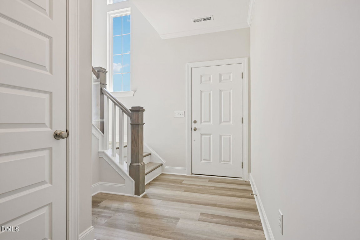 6-web-or-mls-Starlet Ridge Way-S3005-006