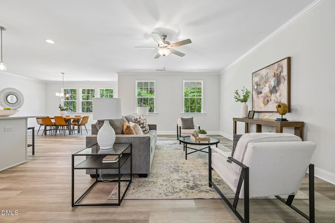 7-web-or-mls-Starlet Ridge Way-S3005-007