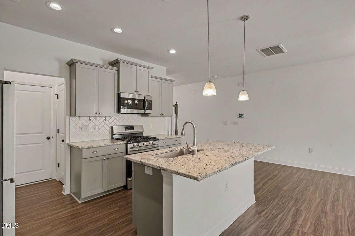 1004 Azimuth Drive — photo 7