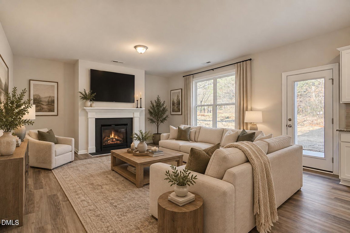 61 Ember Street — photo 2