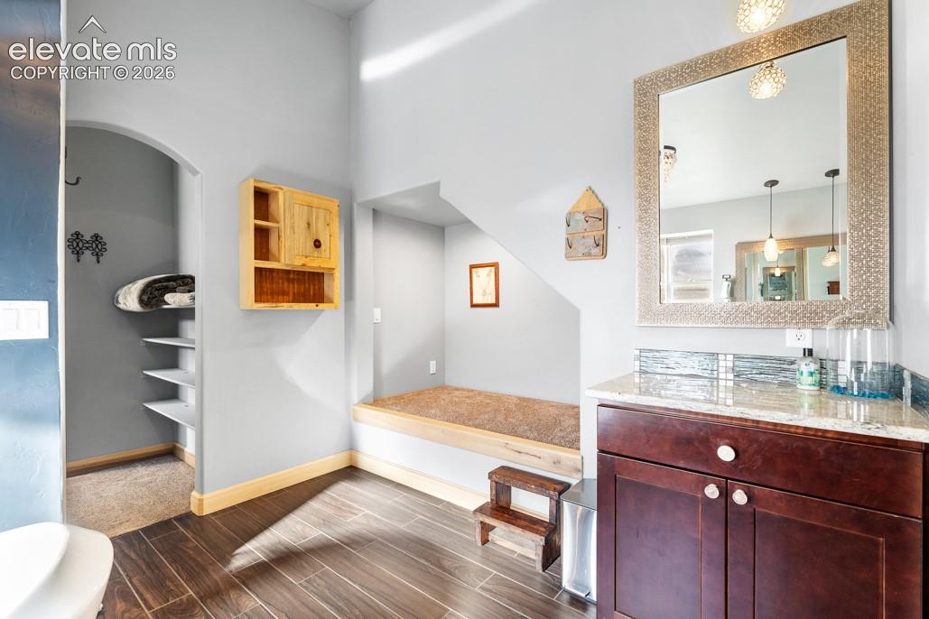 Listing photo 34 for 14490 Westchester Drive