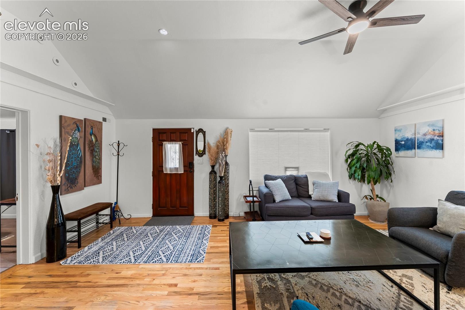 Listing photo 9 for 2706 W Pikes Peak Avenue