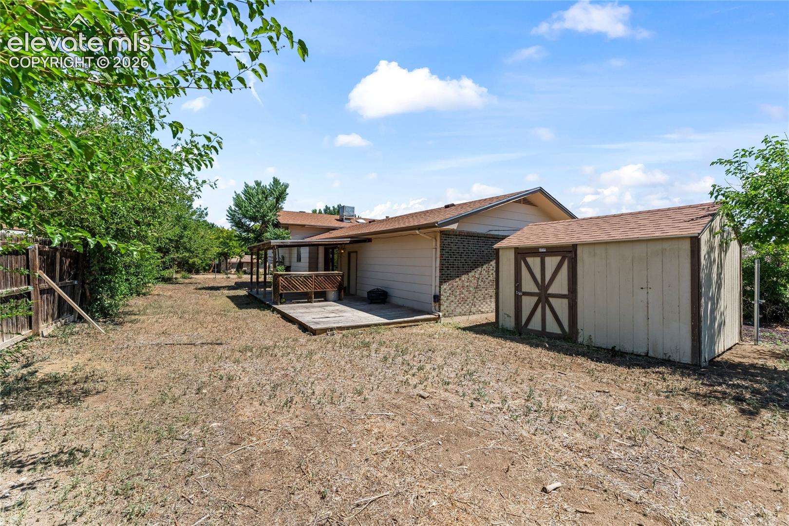 Listing photo 31 for 22 Heatherwood Lane