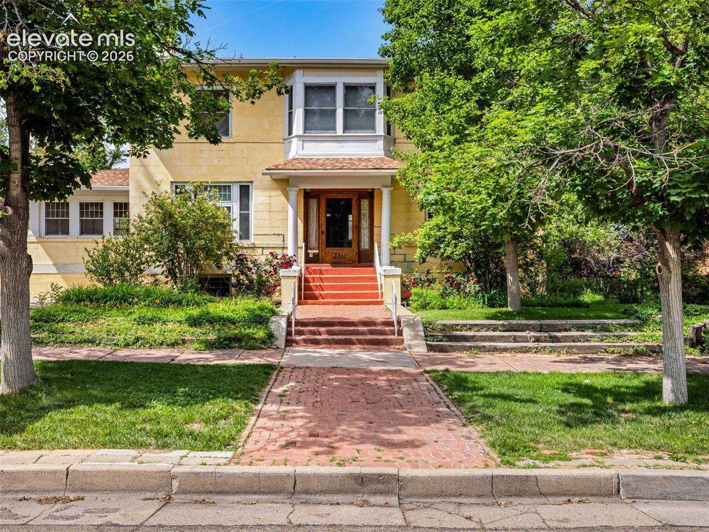 321 18th Street