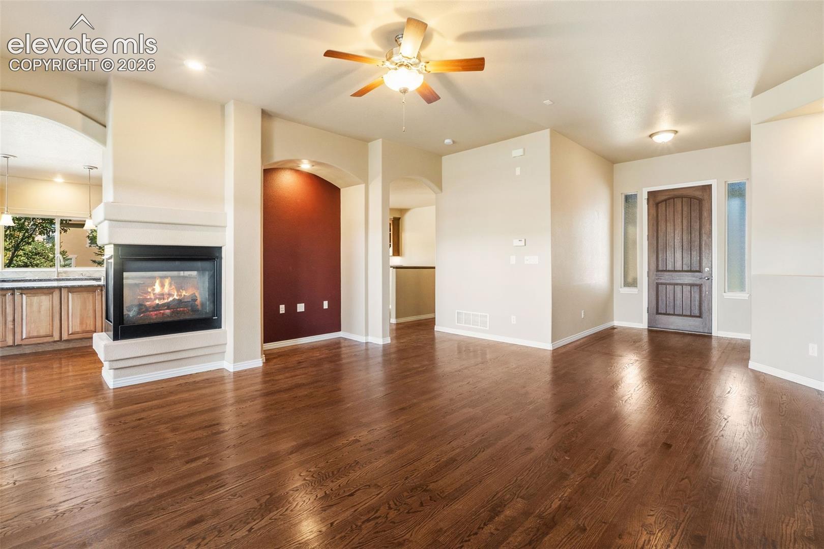 Listing photo 11 for 2171 Diamond Creek Drive