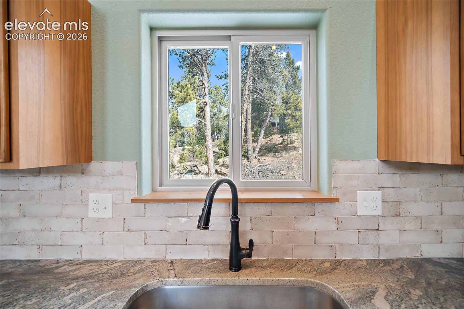 Listing photo 15 for 367 Cottonwood Lake Drive