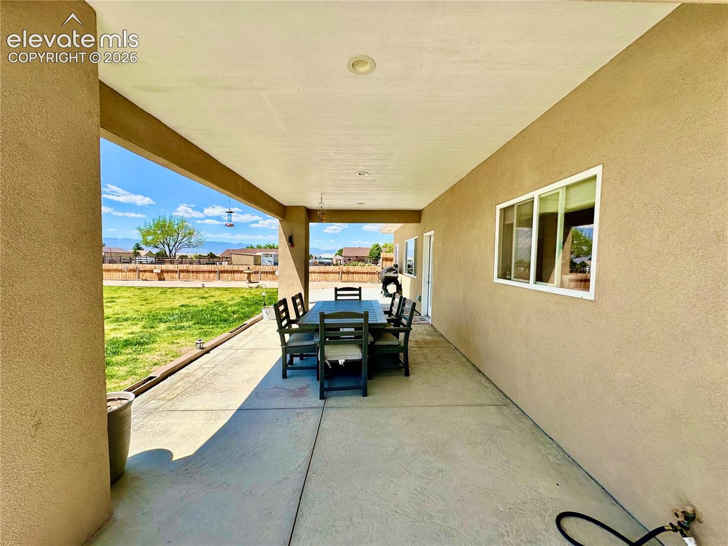 Listing photo 36 for 2064 W Hesperus Drive