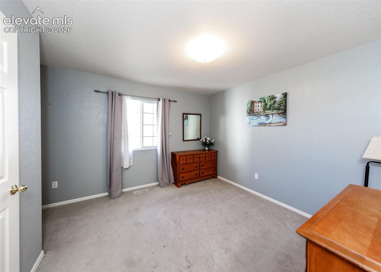 Listing photo 25 for 10 Nona Brooks Drive V