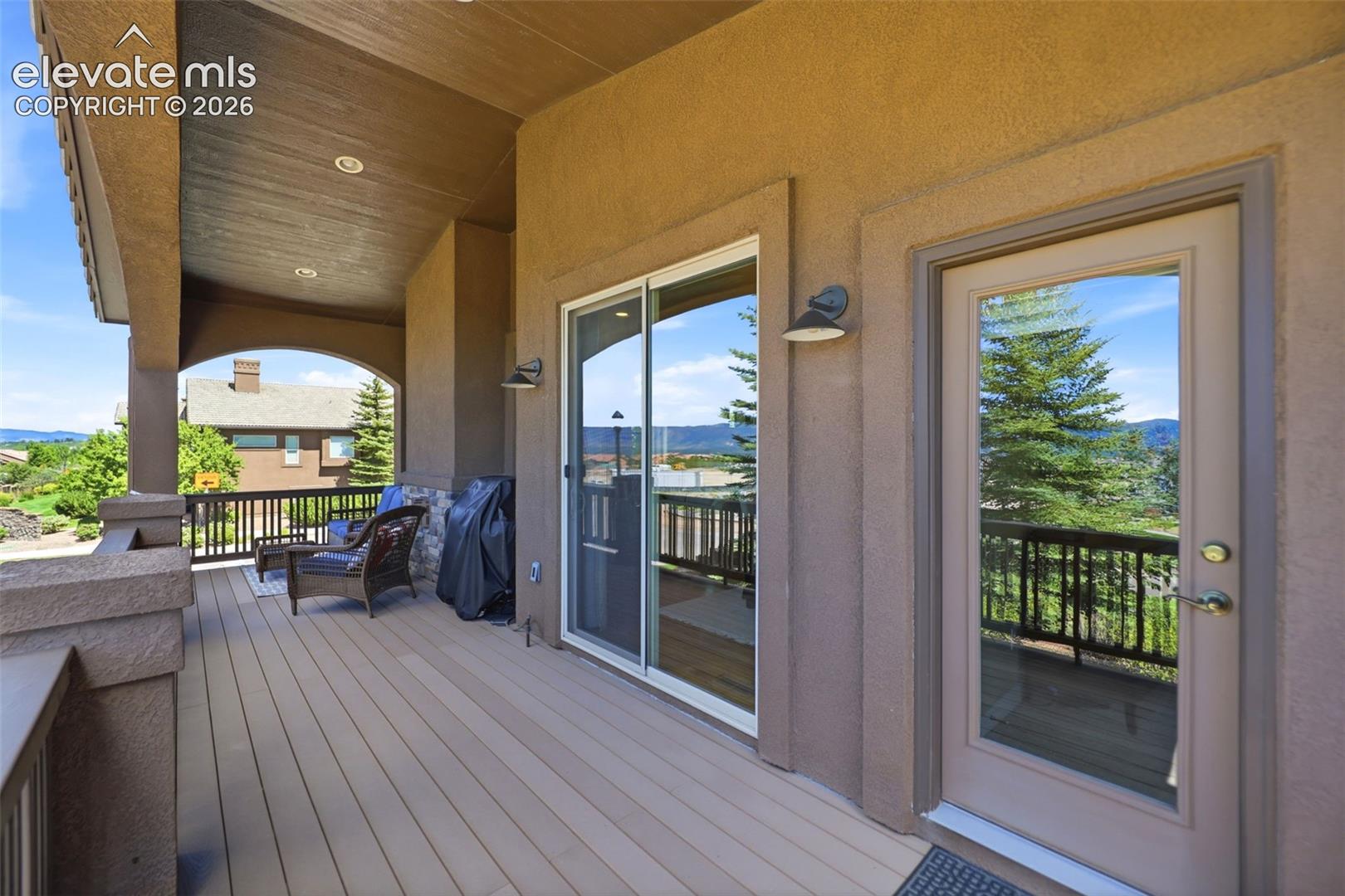 Listing photo 37 for 2415 Veneto Way