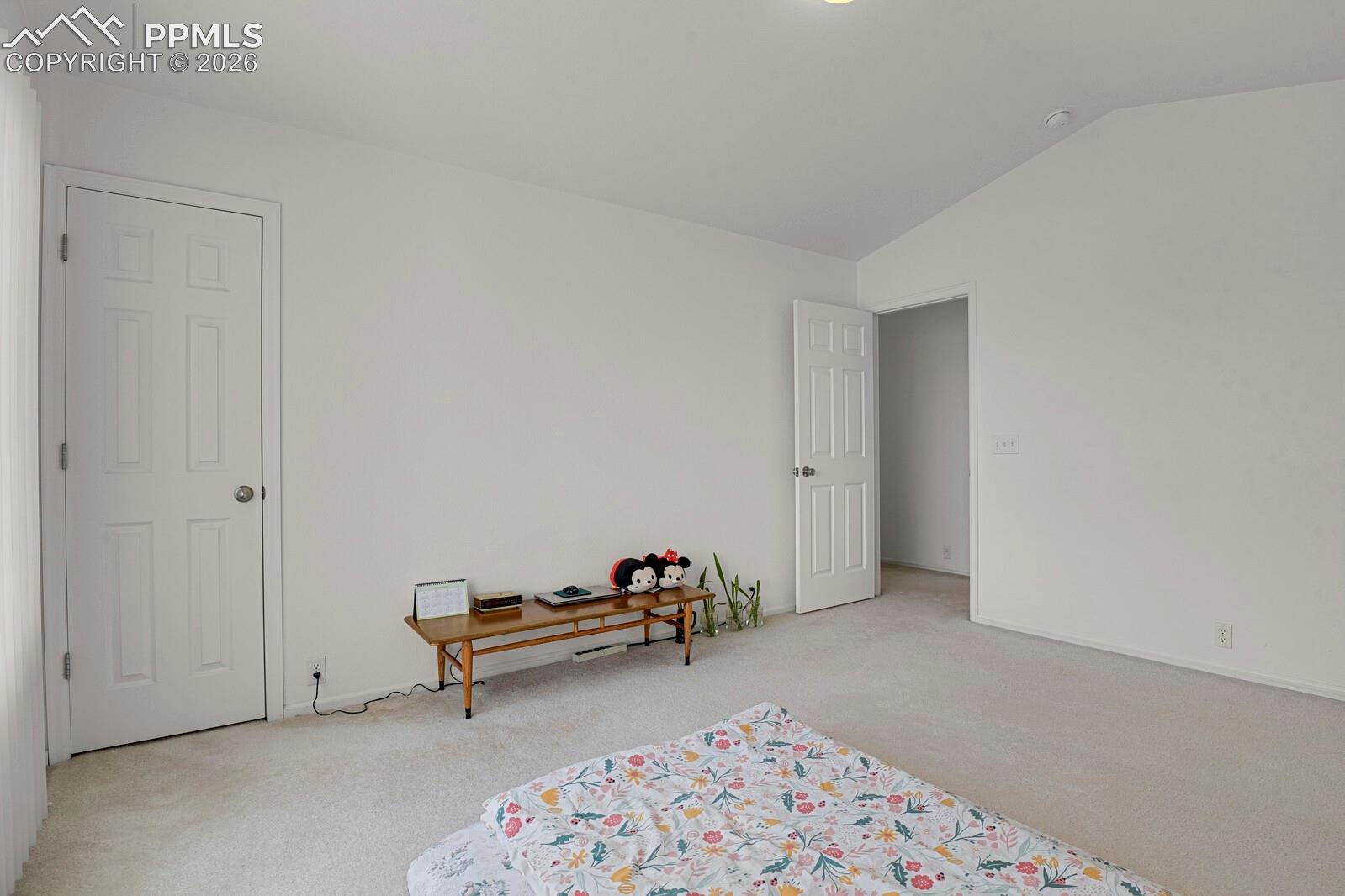 Listing photo 17 for 7203 Bentwater Drive