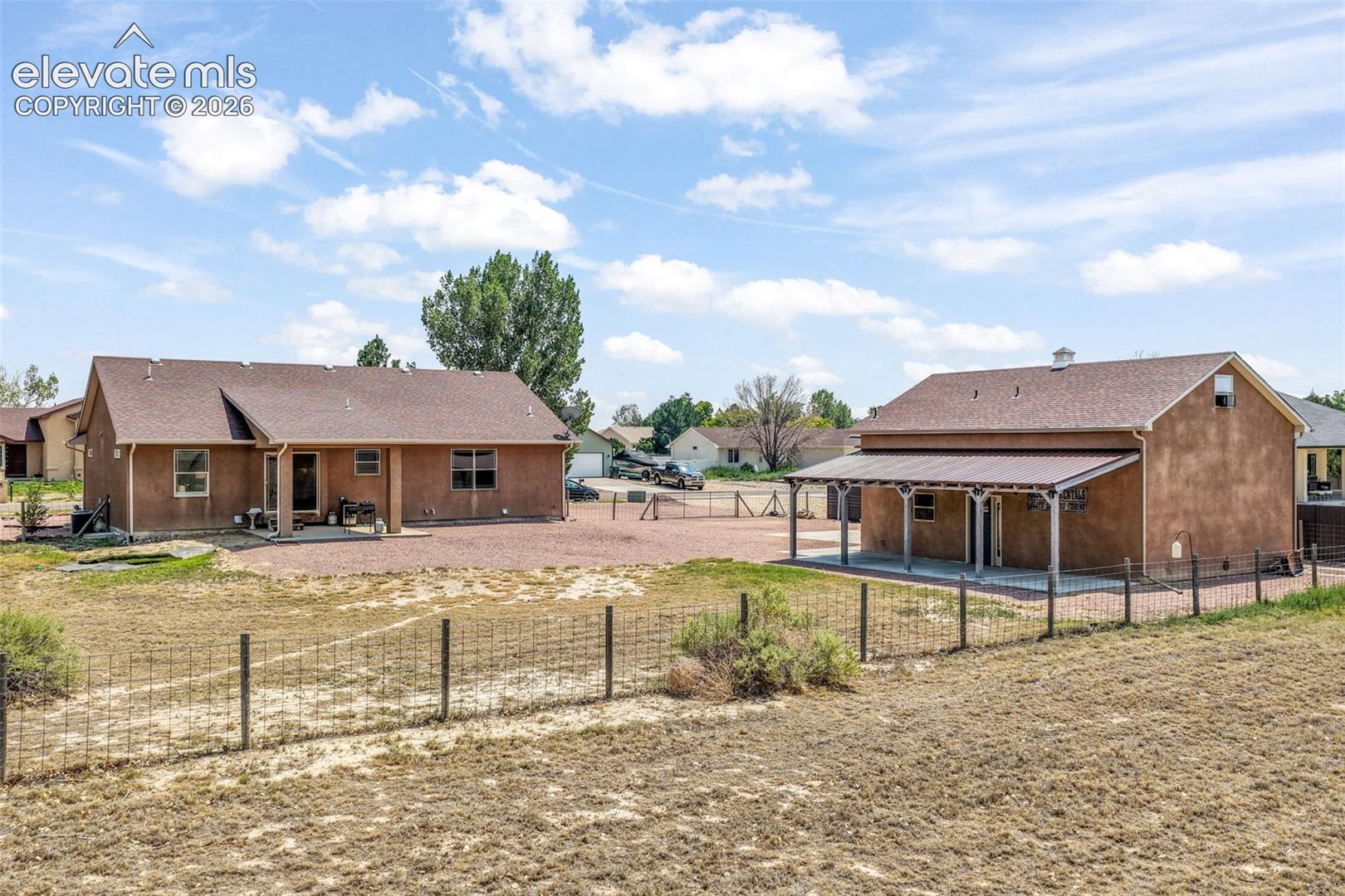 Listing photo 46 for 83 S Golfwood Drive