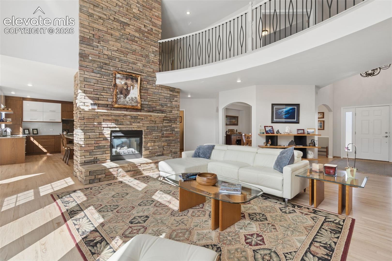 Listing photo 9 for 5830 Broadmoor Bluffs Drive