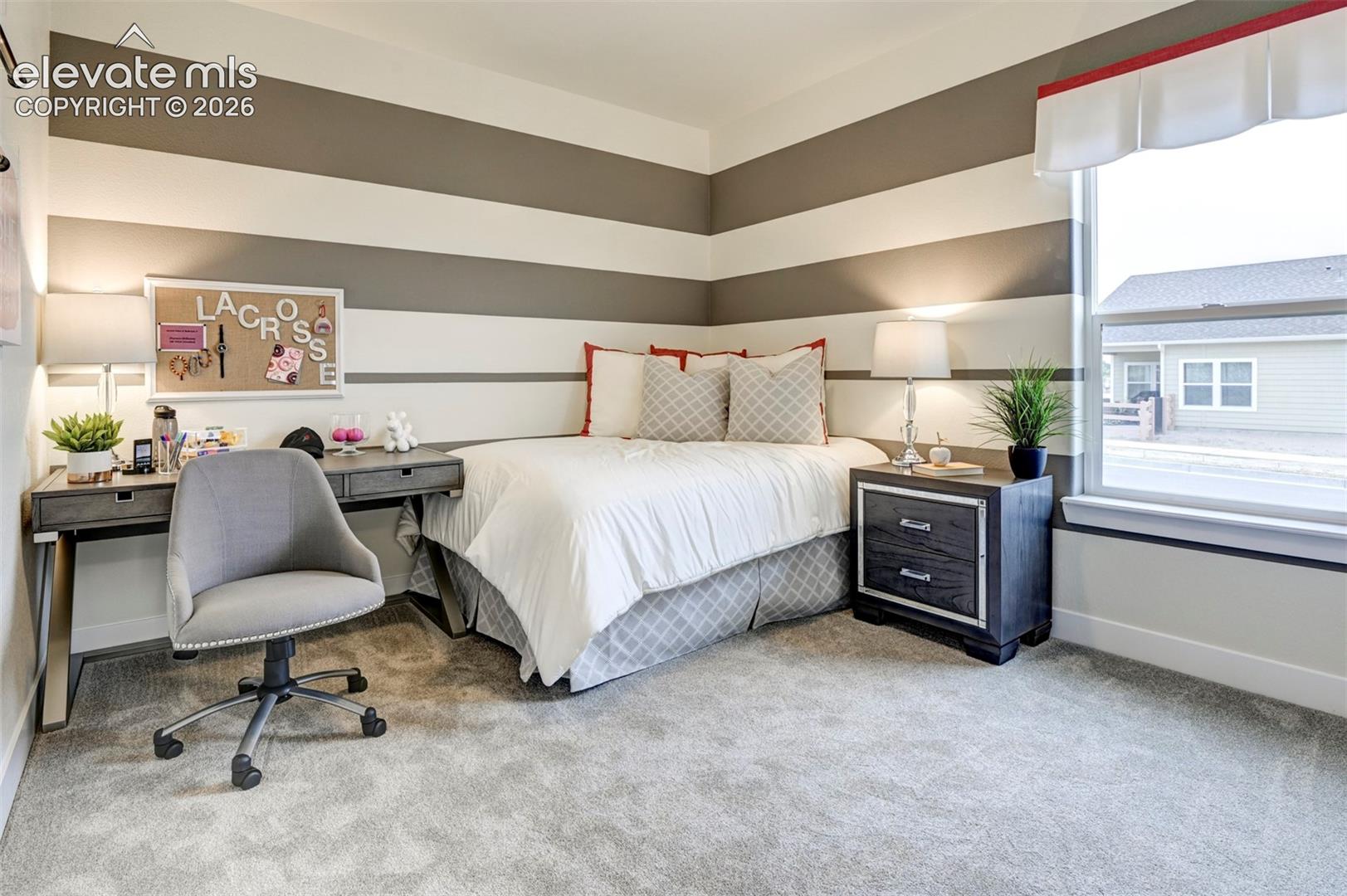 Listing photo 31 for 9685 Warrick Street