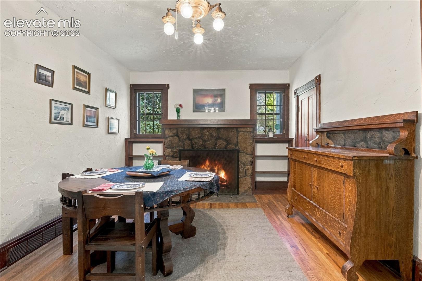 Listing photo 13 for 7115 Maple Street