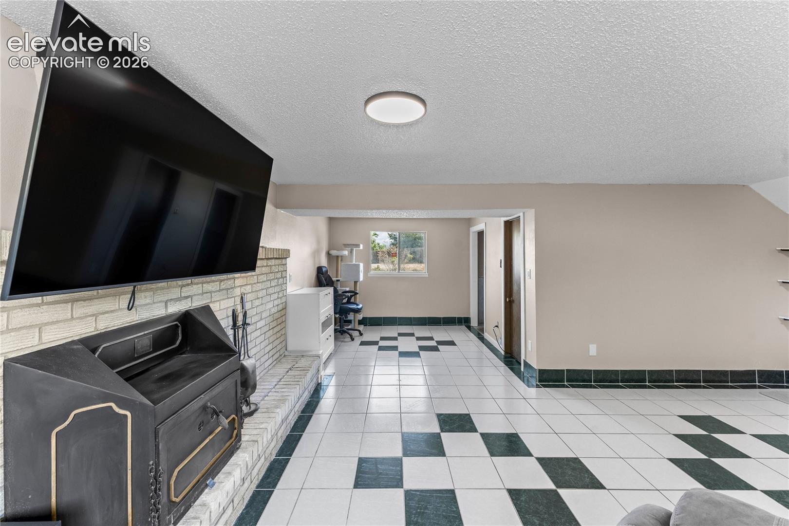 Listing photo 26 for 22 Heatherwood Lane