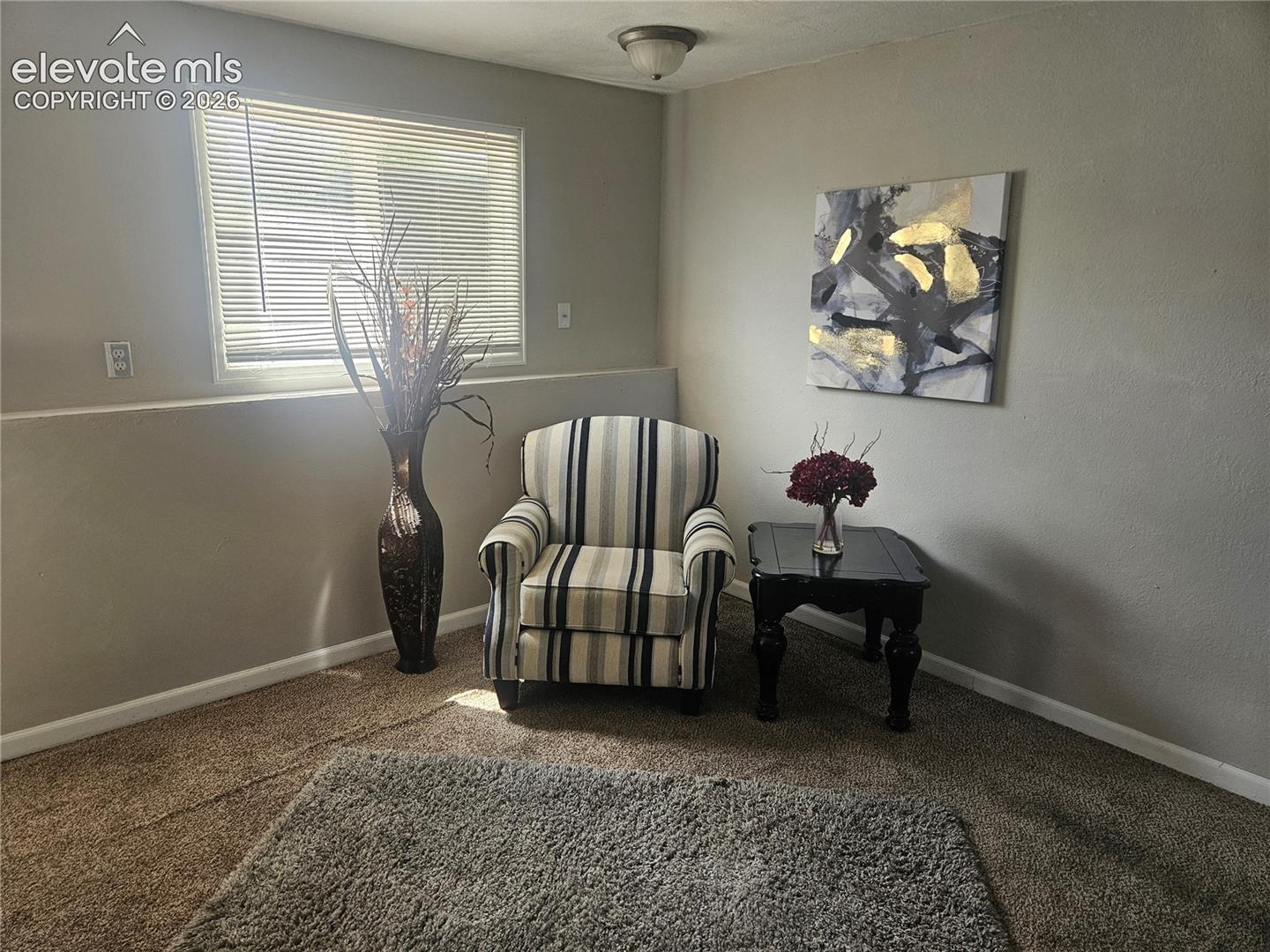 Listing photo 10 for 54 Bridle Trail