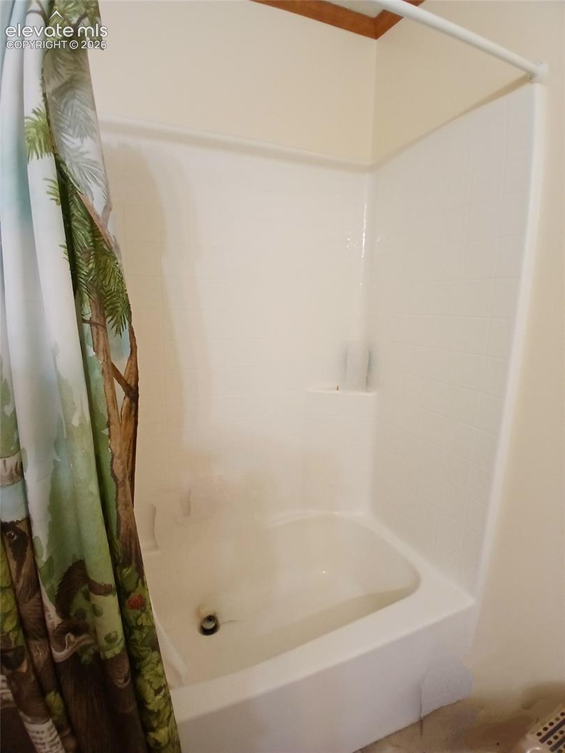 Listing photo 17 for 2272 County Road 1