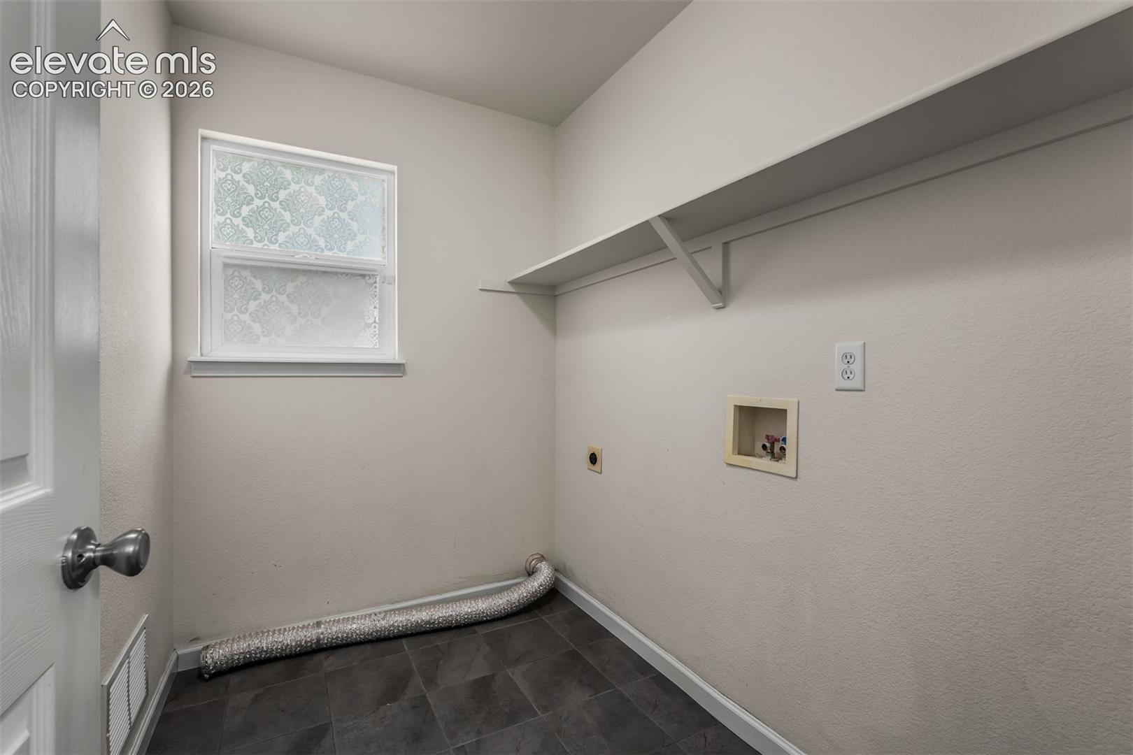 Listing photo 23 for 7477 Theresa Drive
