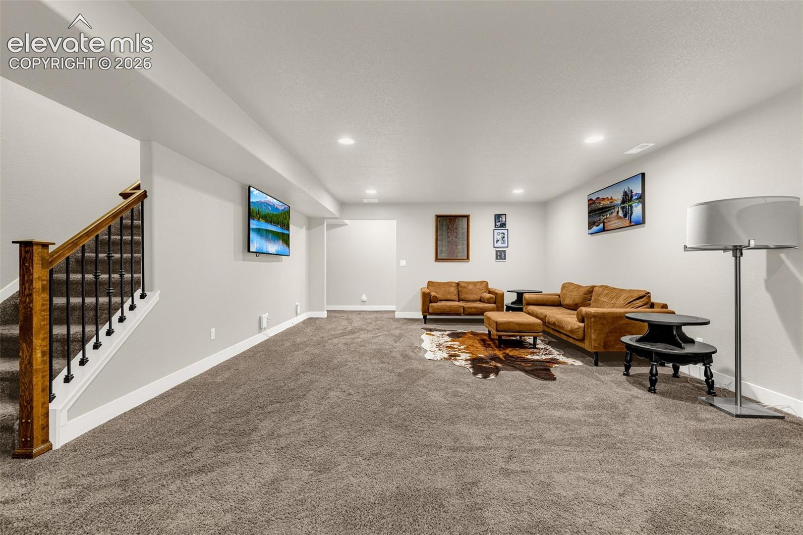 Listing photo 19 for 6898 Tullamore Drive