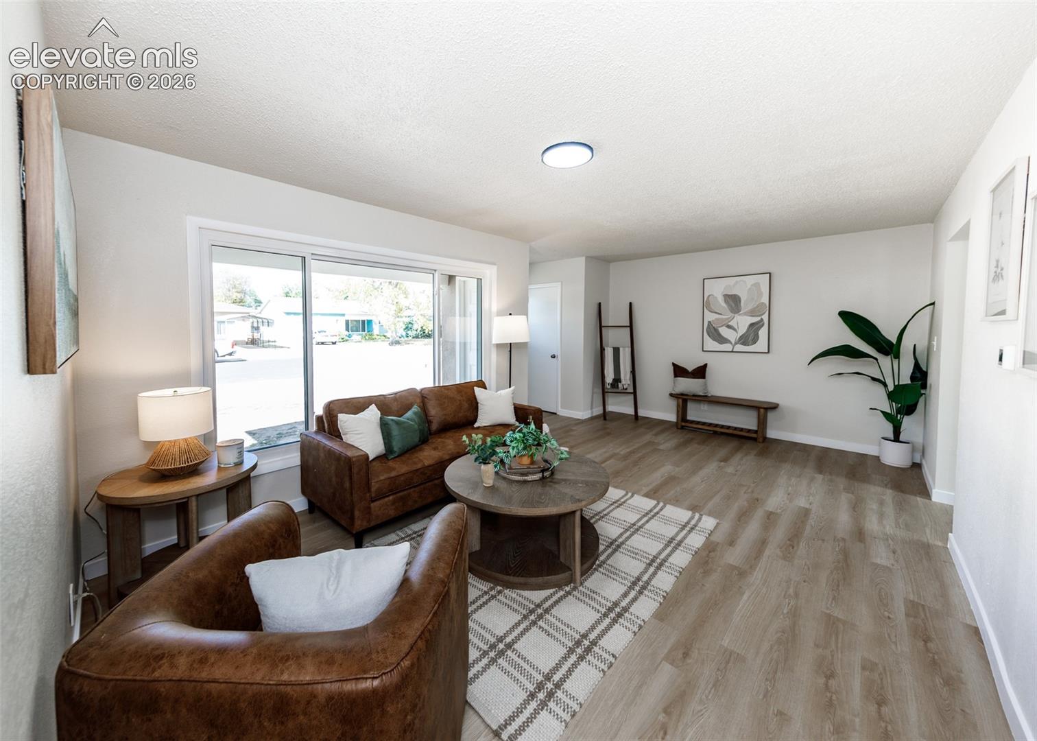 Listing photo 8 for 105 Norman Drive