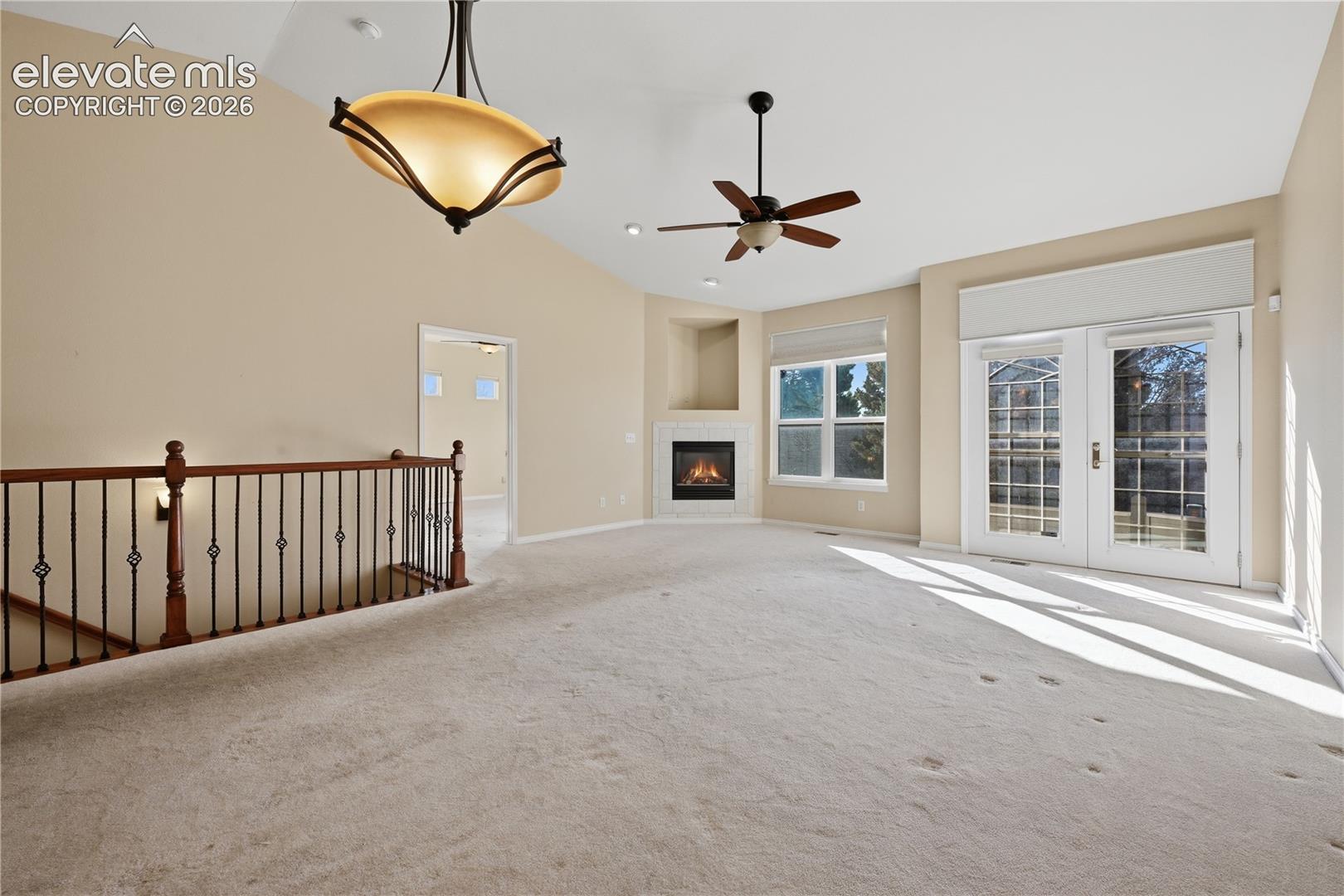 Listing photo 5 for 6639 Range Overlook Heights