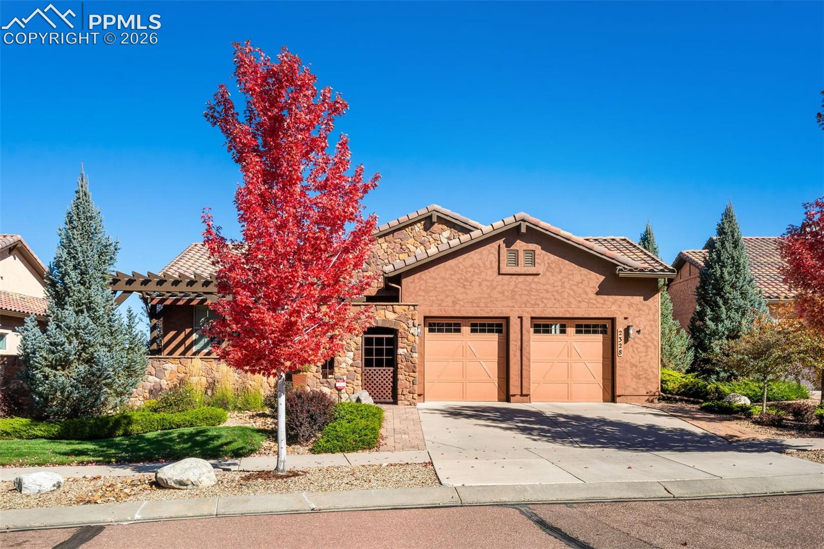 Listing photo 45 for 2328 Margaux Valley Way