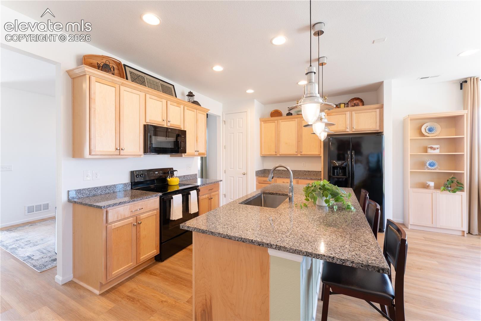 5090 Makalu Drive, photo 6