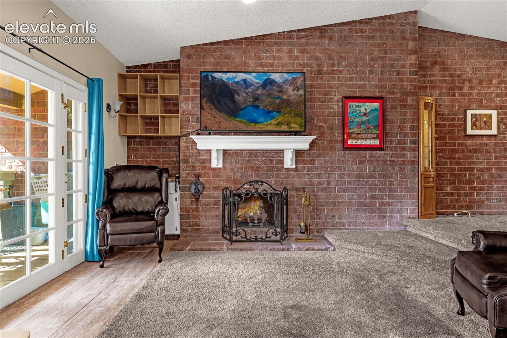 Listing photo 7 for 1660 Deer Creek Road
