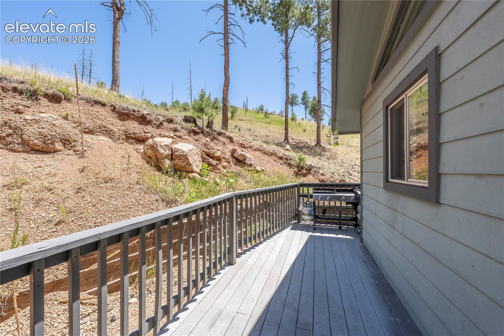 Listing photo 35 for 15970 Willow Way