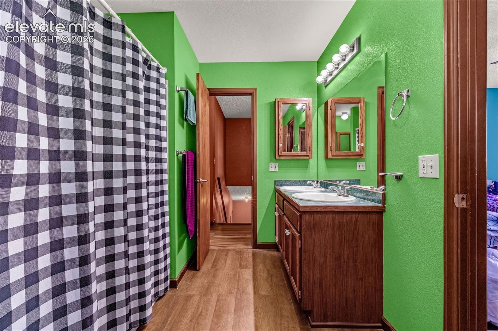 Listing photo 12 for 613 Wheat Field Road
