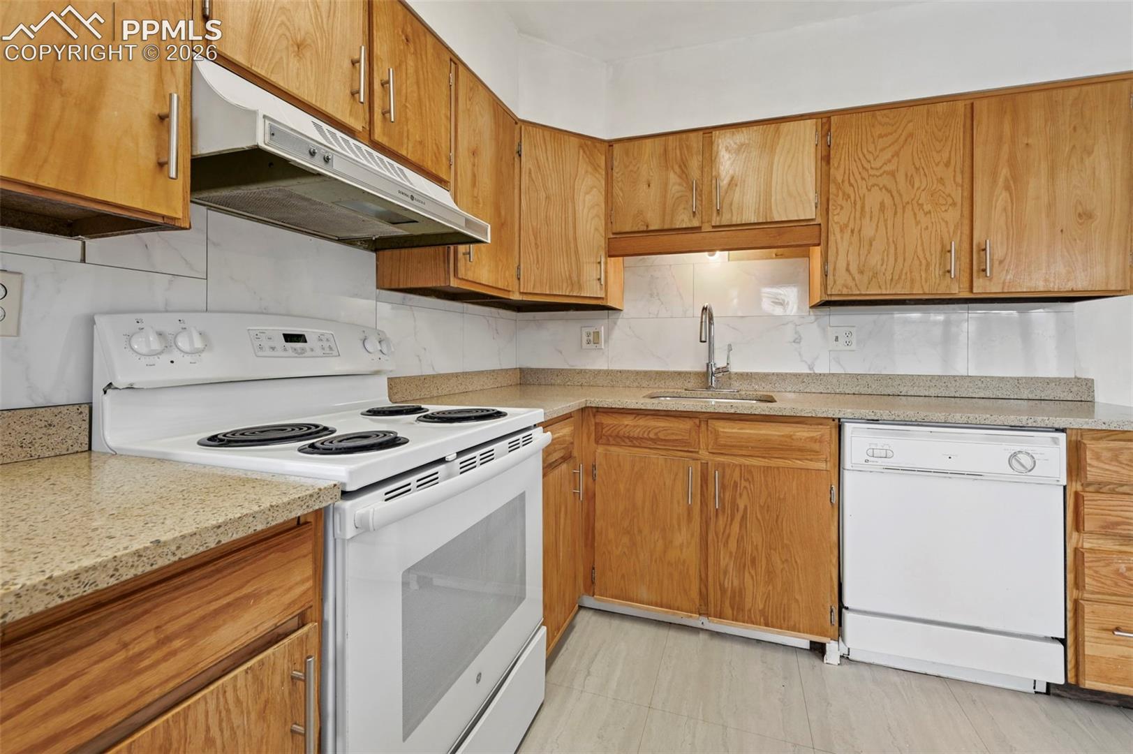 2865 Banderas Lane, photo 10