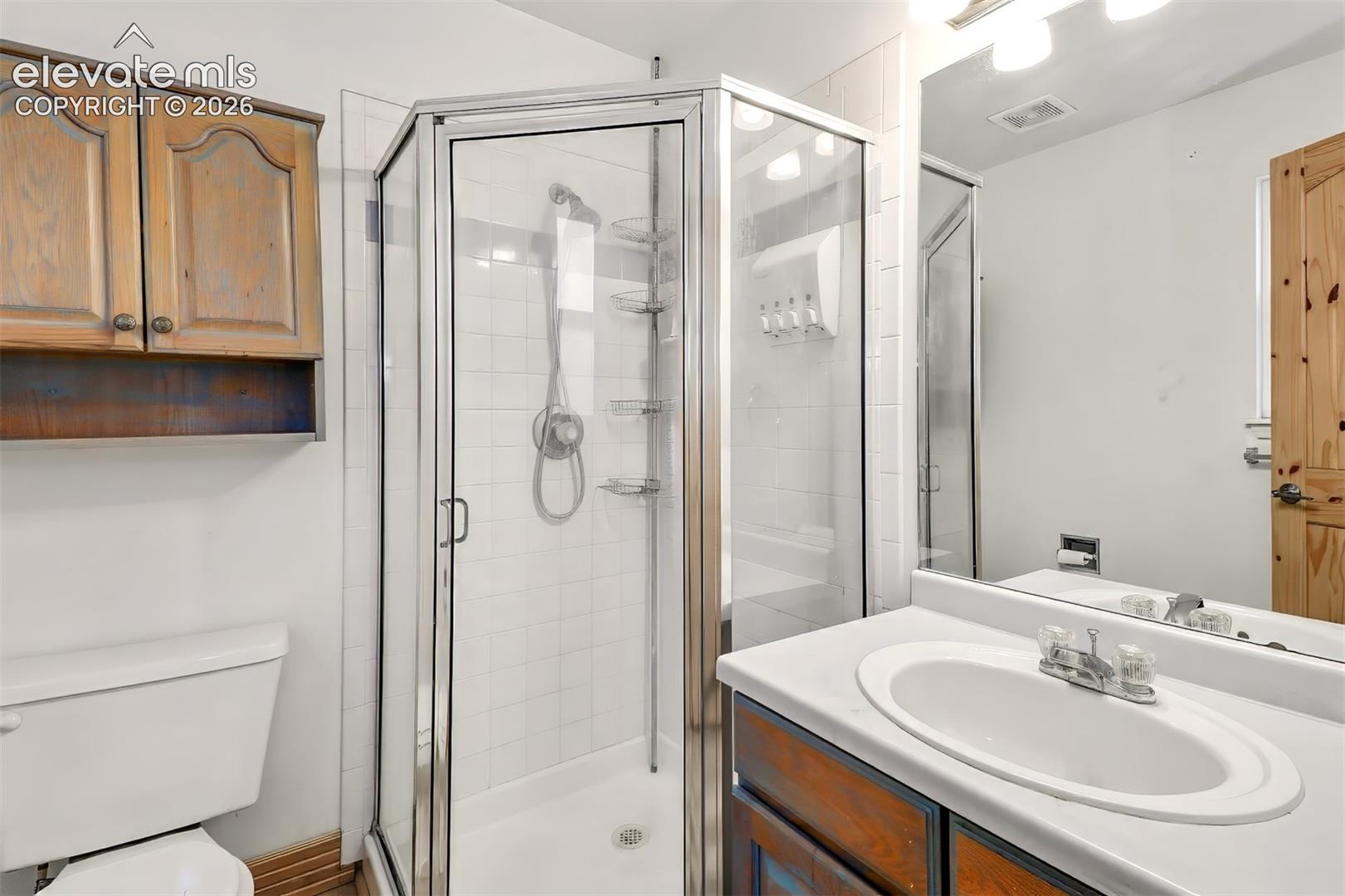 Listing photo 14 for 9650 Dutch Elm Drive