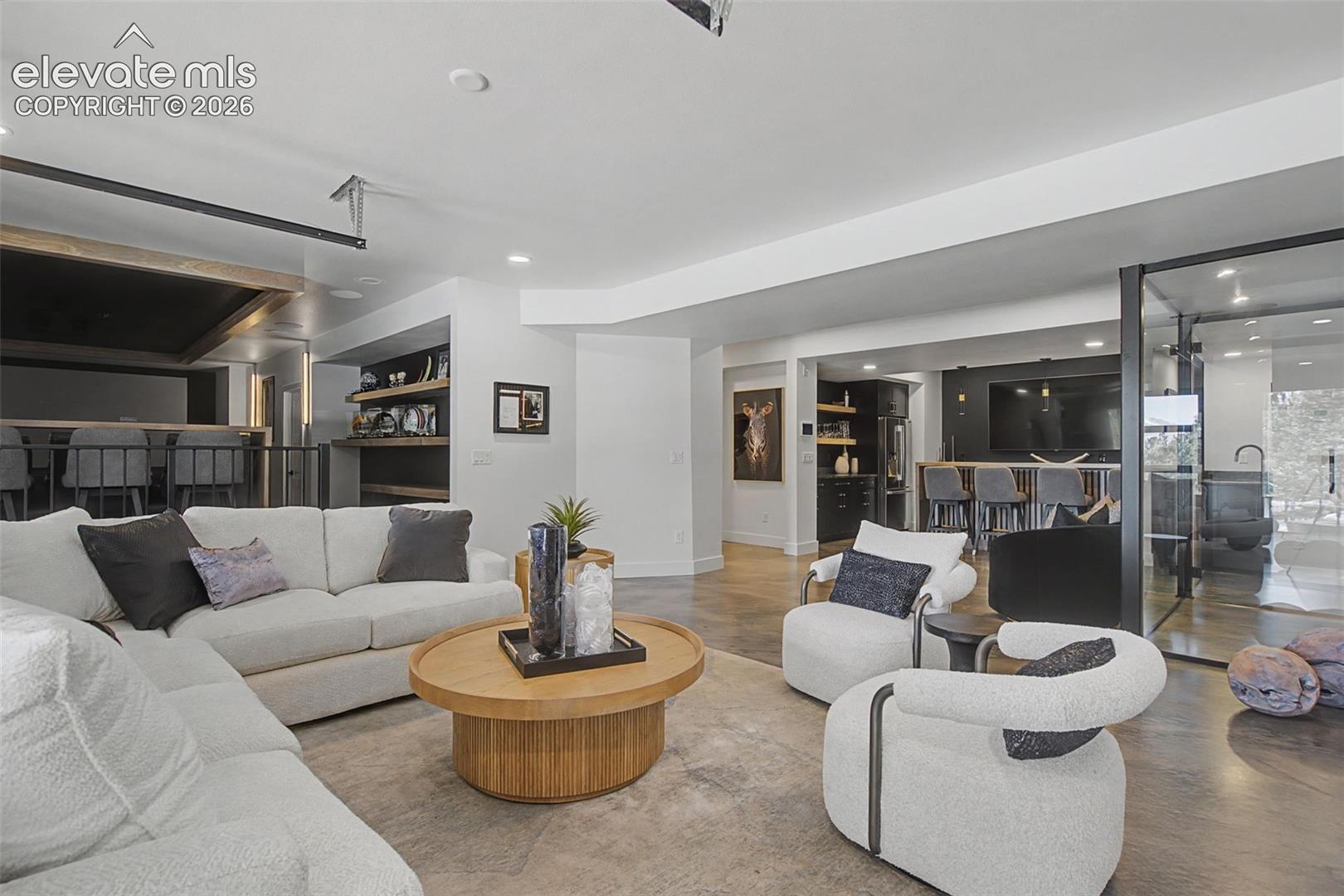 Listing photo 34 for 17270 Colonial Park Drive
