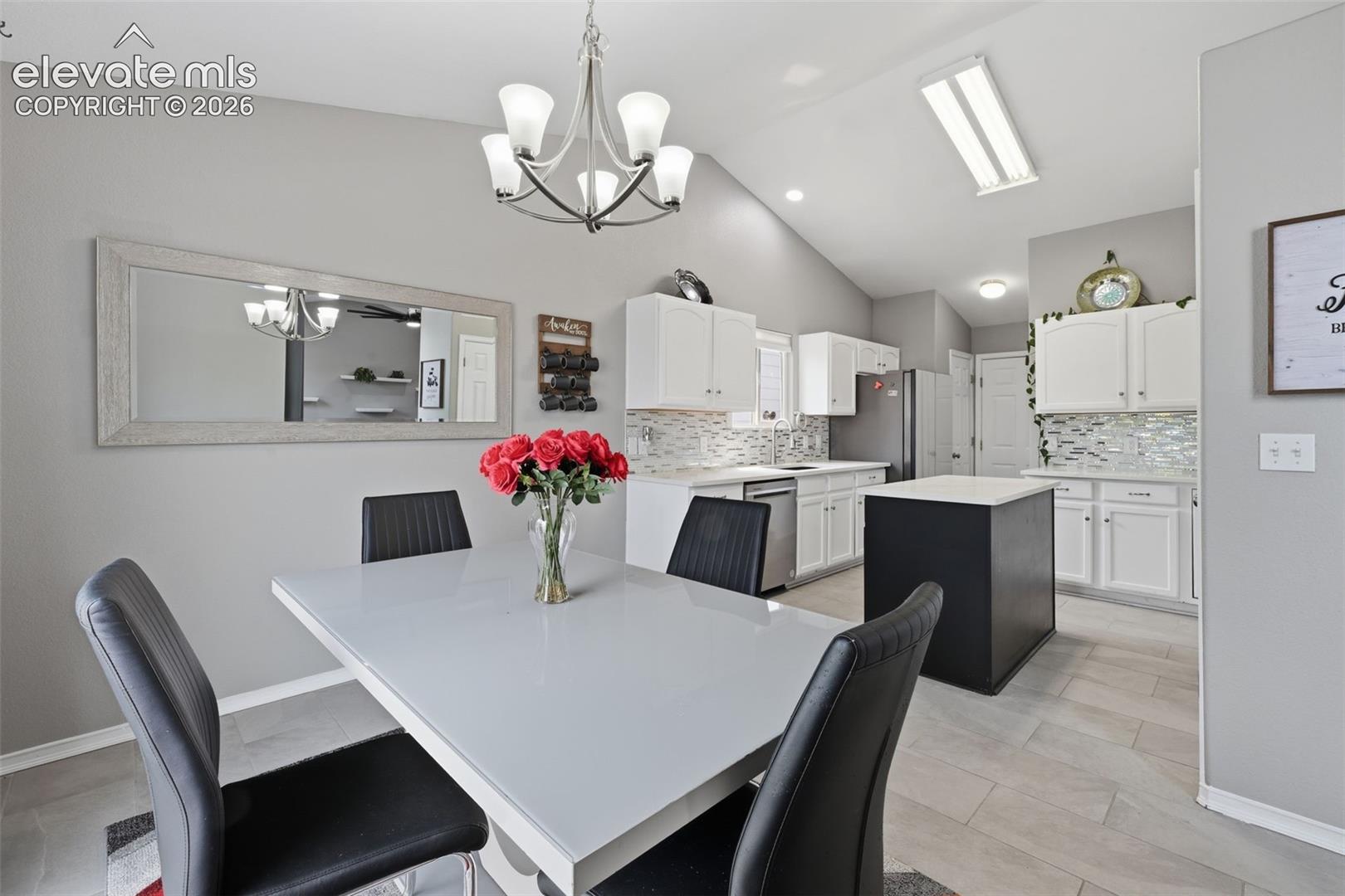 Listing photo 10 for 8929 Celebrity Court